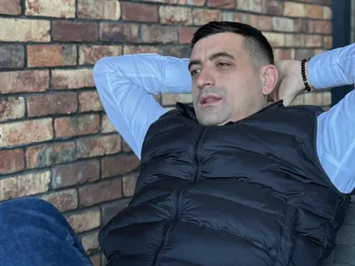 George Simion, mesaj pentru Sebastian Ghiță (sursa: Facebook/George Simion)