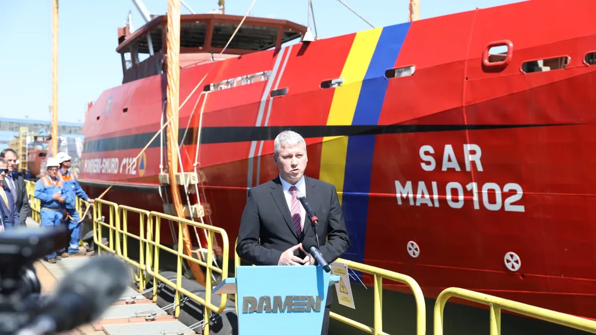 Două nave multirol noi ale IGSU, abandonate de doi ani din cauza lipsei de marinari militari. Au costat 45 de milioane de euro, acum se degradează (sursa: Facebook/IGSU - Inspectoratul General pentru Situatii de Urgenta, Romania)