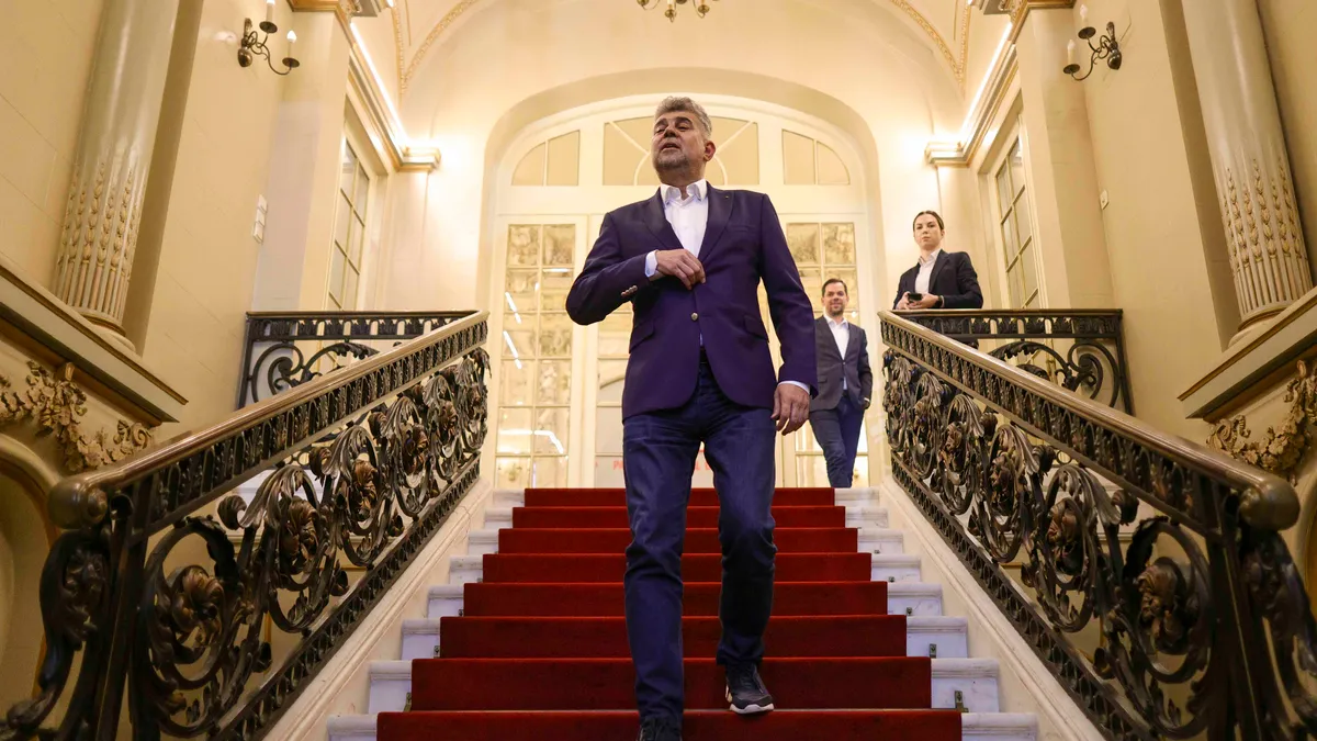 Catastrofă pentru PSD, care, neoficial, l-a susținut pe Simion Foto: Inquam/Octav Ganea