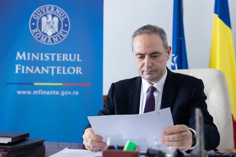 Ne-a trecut glonțul pe la ureche: Fitch a vrut inițial să ne trimită în junk, am făcut apel