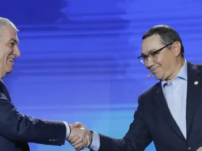 Calin Popescu Tăriceanu, care a fondat ALDE ca să-l ajute pe Ponta Foto: Inquam/George Calin