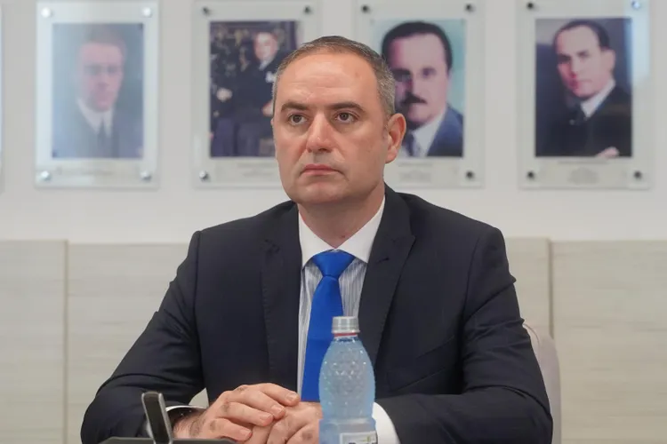 Gafă a Finanțelor: au anunțat că deficitul a scăzut cu 5,4 miliarde lei, după care au corectat