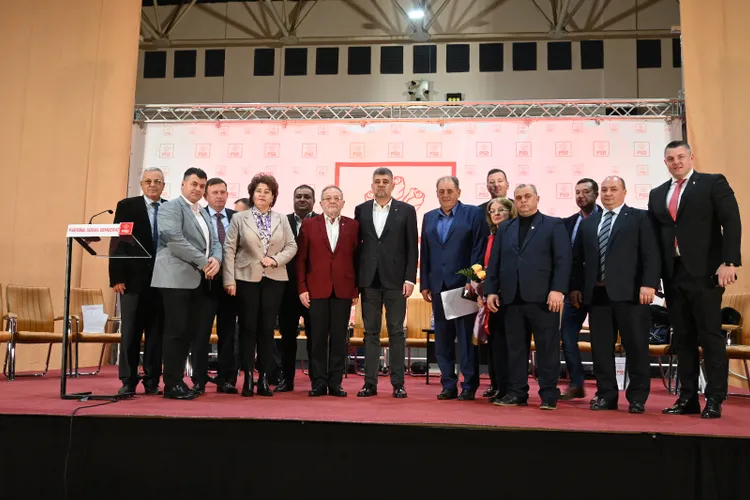 Cum a susținut Ciolacu familia baronului de Vaslui, Buzatu: fosta soție, senator, fiul - secretar de stat. Premierul a asistat la alegerea familiei în fruntea organizației județene a PSD