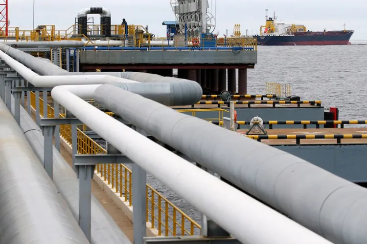 Drone ucrainene avariază conductă petrolieră rusă (sursa: radiomolodva.md)