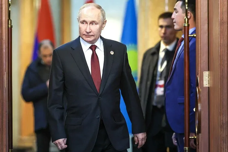 Putin agită iar nuclearele împotriva NATO (sursa: kremlin.ru)