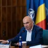Dacă România vrea să crească salariile bugetarilor, trebuie ca toți pensionarii să plătească la CNAS, cere Comisia Europeană - surse