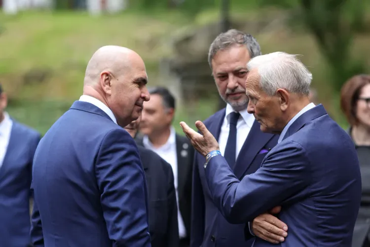 Stolojan, critici către Oana Gheorghiu și coteria PNL, PSD, USR, care de fapt nu vrea reforme Foto: Inquam/George Calin