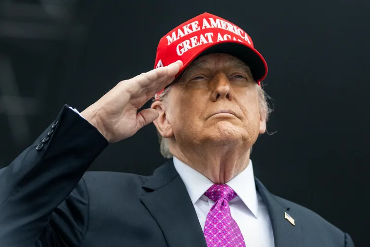 Trump spune că Ucraina poate câștiga războiul cu Rusia (sursa: Facebook/The White House)