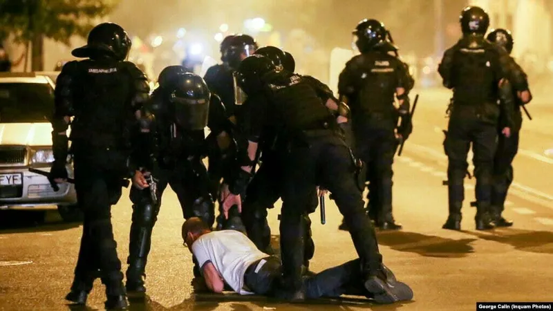 Pensiile militarilor, 45% din ultimele 12 luni, cere Banca Mondială Foto: Inquam/ George Calin