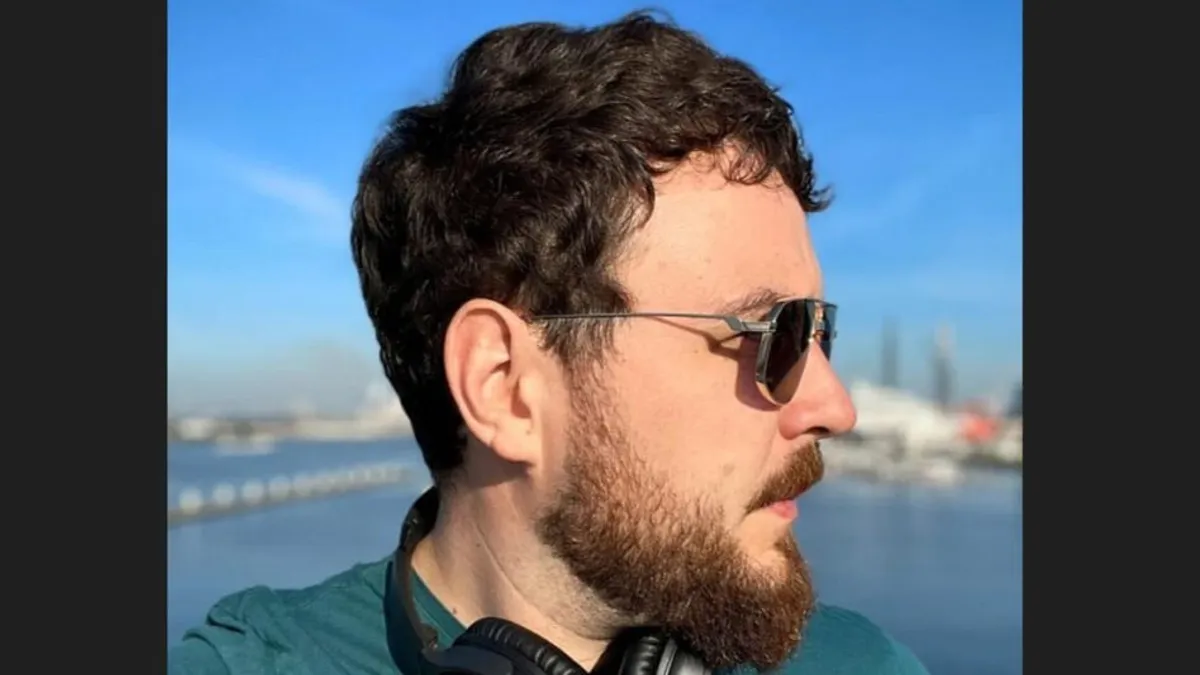 L-a înjunghiat, apoi i-a salvat viața (sursa: ziaruldeiasi.ro)