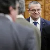 Cine este clientul UDMR din CCR care s-a aliat cu judecătorii PSD și l-au lovit pe Dominic Fritz: a predat la SRI și la institutul PSD, plătit