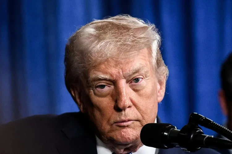 Trump amenință Canada cu taxe vamale (sursa: Facebook/The White House)