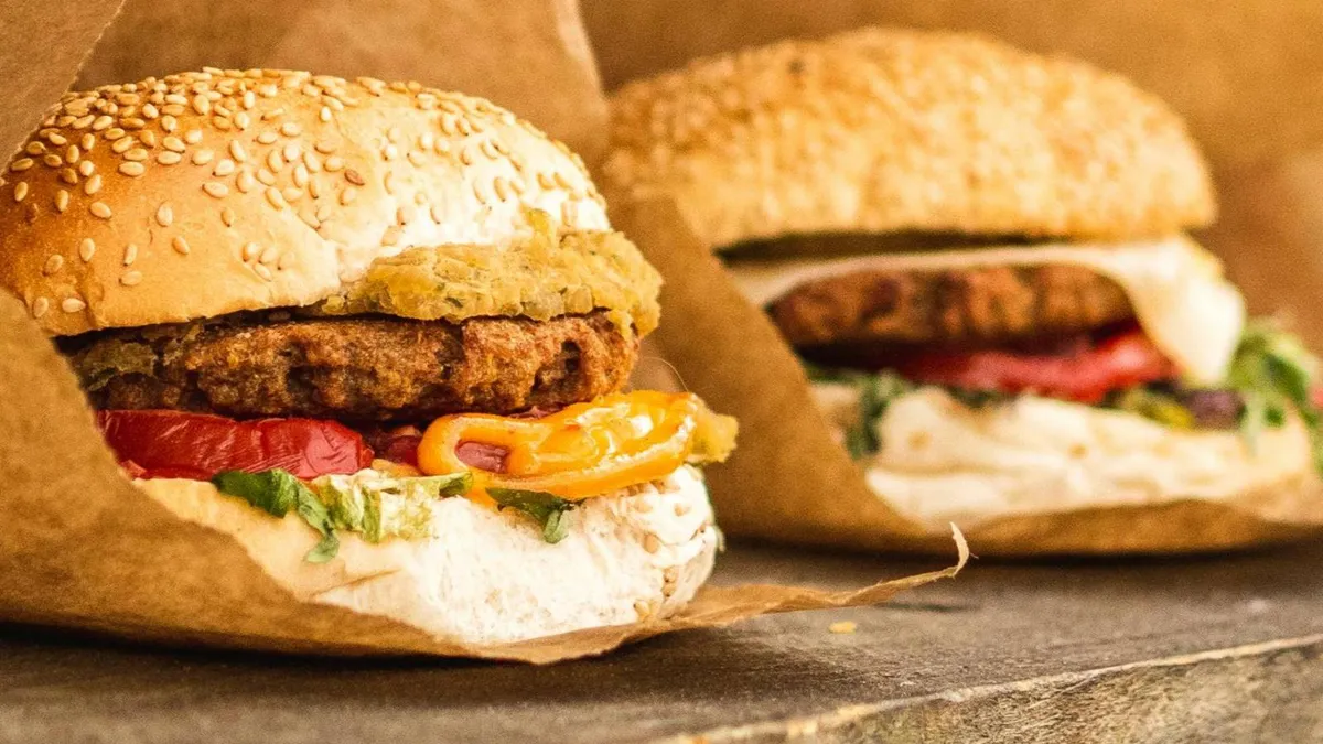 UE negociază viitorul denumirii „burger vegetarian” (sursa: Facebook/Kai Pro)