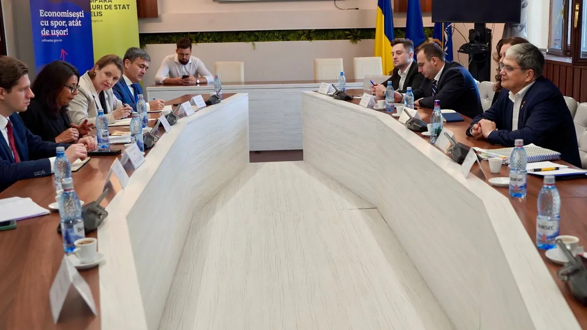 Reducerea sporurile salariale abuzive, cer Finanțele (sursa: Facebook/Ministerul Finanțelor)