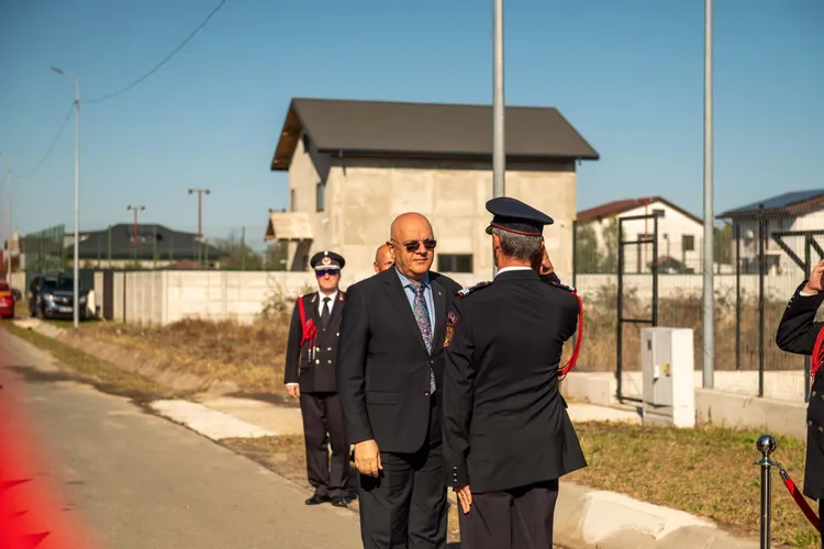 Sfat de maximă importanță în caz de furtună, de la Raed Arafat Foto: Facebook