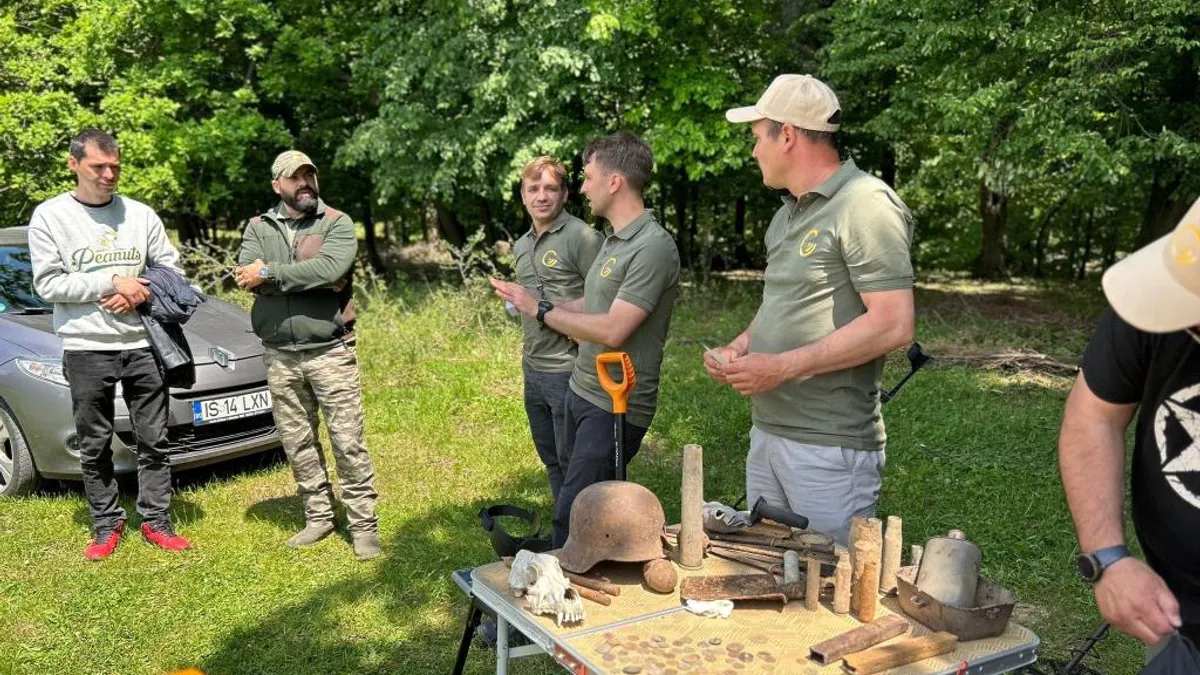 "Detectoriștii" români dezgroapă istoria la propriu (sursa: ziaruldeiasi.ro)