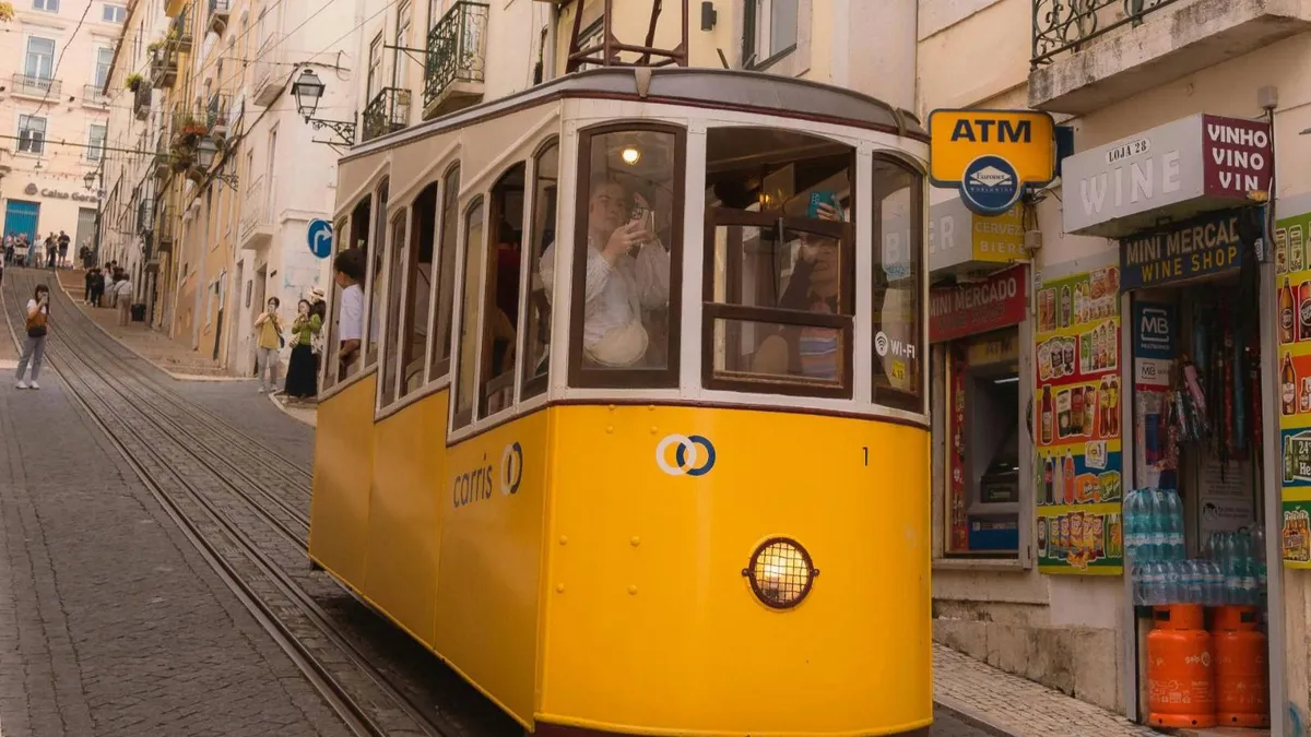 Funicularul prăbușit la Lisabona, 16 morți (sursa: Pexels/Naimish Verma)