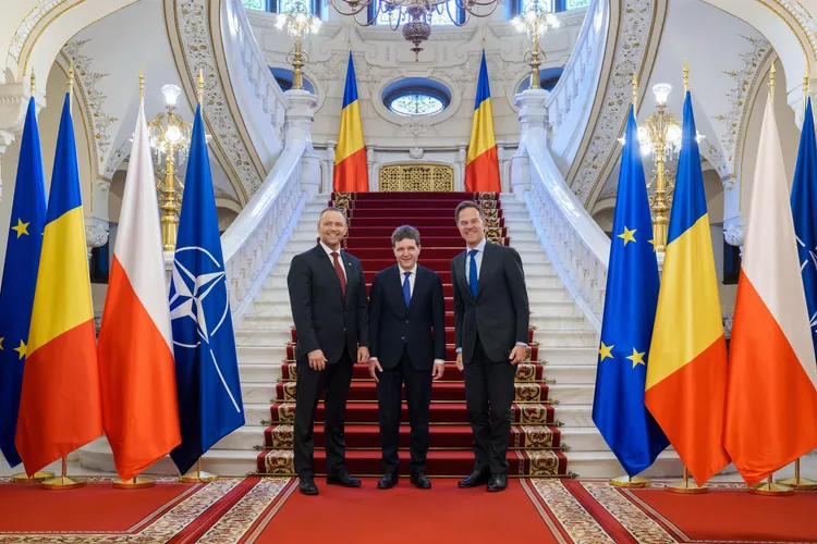 Summit B9, de la critici la influența în NATO (sursa: Facebook/Nicușor Dan)