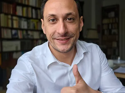 Consilierul lui Bolojan arată că un guvern minoritar, fără PSD, ar putea face mai multe reforme Foto: Facebook Vlad Gheorghe