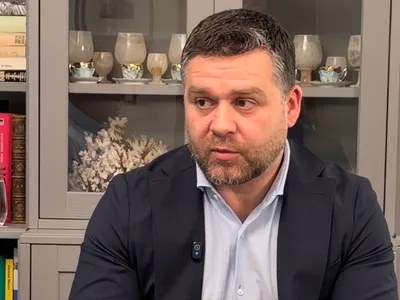 Ciucu spune, la podcastul „Cum e, de fapt?” al DeFapt.ro, în ce condiții ar vota PNL un guvern Grindeanu (sursa: DeFapt.ro)