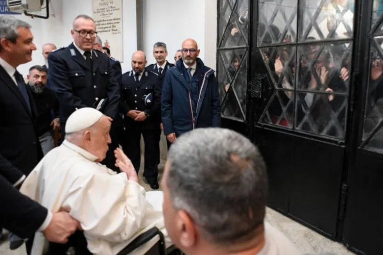 Papa Francisc îl aduce pe Trump în Europa: președintele SUA a anunțat că va participa la funeraliile de la Vatican