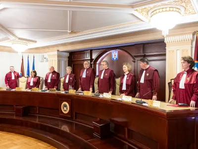 CCR analizează reforma pensiilor magistraților (sursa: Facebook/Curtea Constituțională a României)