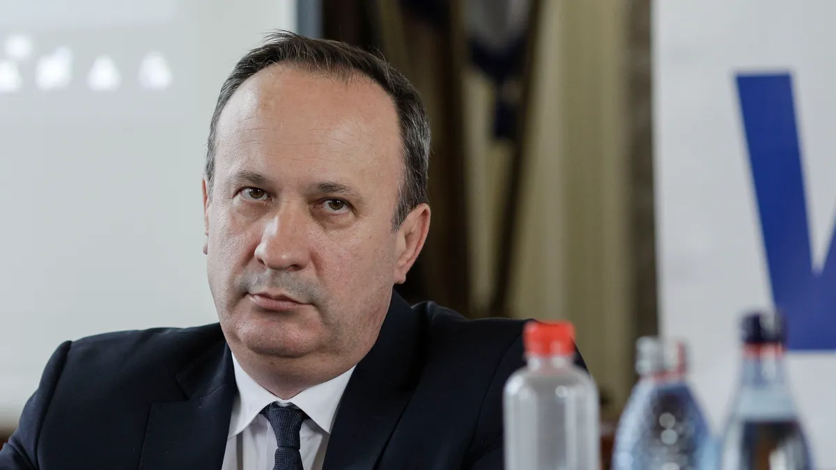 Unde va găsi guvernul banii pentru salariile profesorilor Foto: Inquam/ Octav Ganea