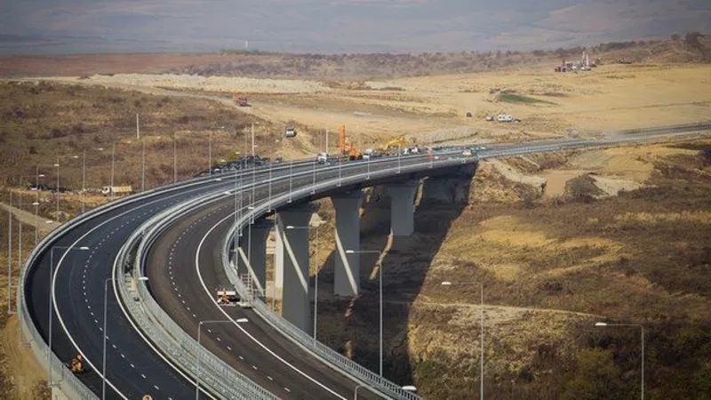 Autostrada A8, primele două tronsoane finalizate (sursa: ziaruldeiasi.ro)