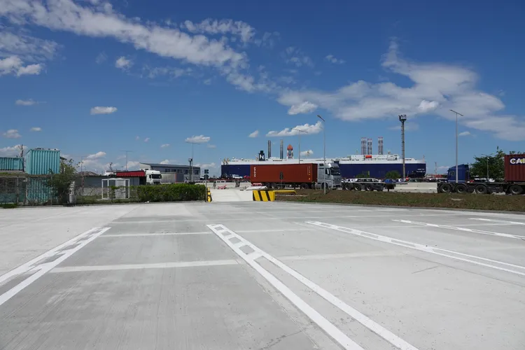 Parchetul European a preluat de la DNA dosarul parcării de 50 de milioane euro din Portul Constanța Foto: Facebook Portul Constanța