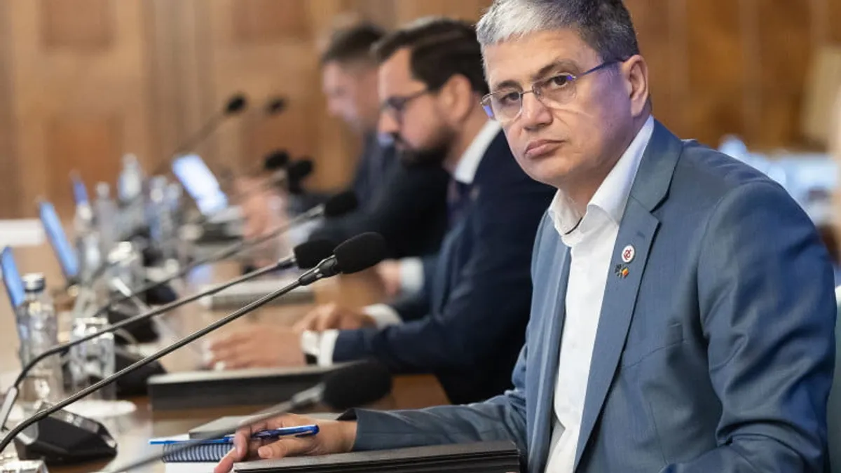 Boloș afirmă că „impozitul progresiv poate să fie o soluție" Foto: Gov.ro