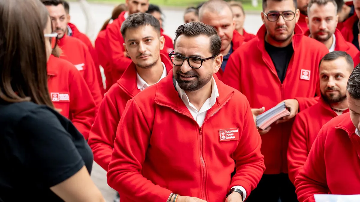 Un condamnat la pușcărie, cu executare, încă șef la o agenție care gestionează miliarde de euro Foto: Facebook Adrian Chesnoiu