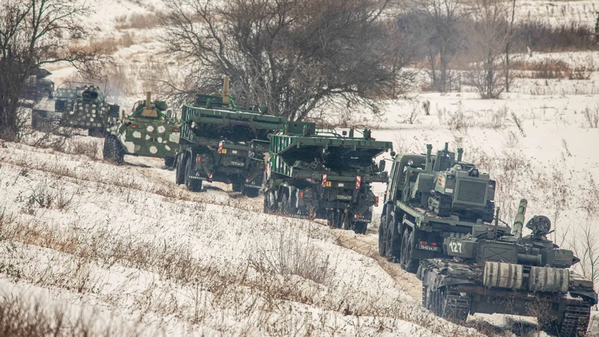 Jumătate dintre ruși susțin războiul anti-Ucraina (sursa: mil.ru)