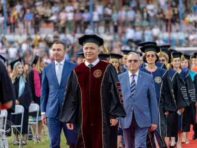 Senator PSD apără decizia de a eutanasia bolnavii Foto: Facebook Leonard Azamfirei