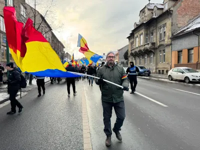 Avalanșă de ironii, după ce Dan Tanasă a cerut ca românii să refuze coletele livrate de străini Foto: Facebook
