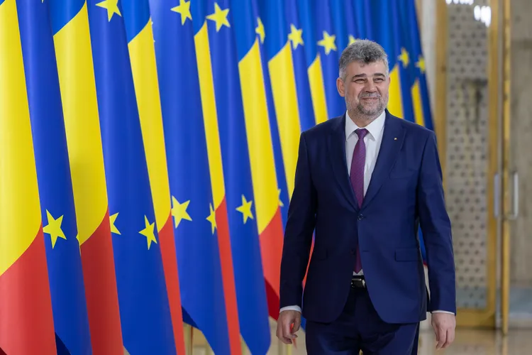 Pensionarii care stau în case vechi riscă să fie dați afară de PSD Foto: Facebook