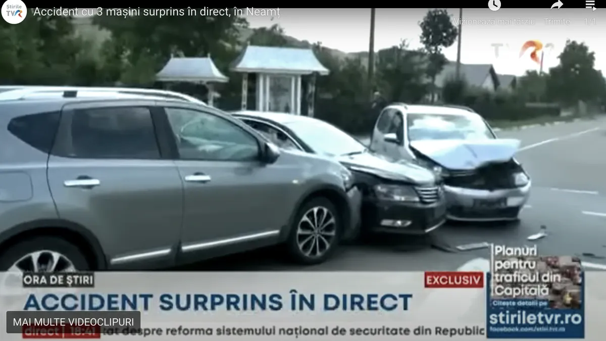 Accident cu trei mașini, surprins live (sursa: stiriletvr.ro)