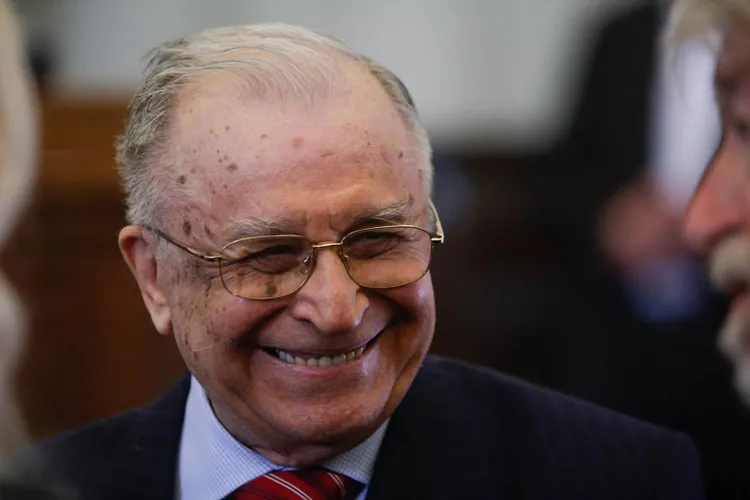 Ion Iliescu, despre absenteismul la vot (sursa: Inquam Photos/George Călin)