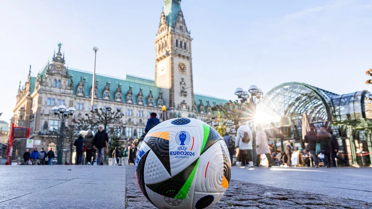 UEFA ignoră sancțiunile UE împotriva Rusiei (sursa: Facebook/UEFA)