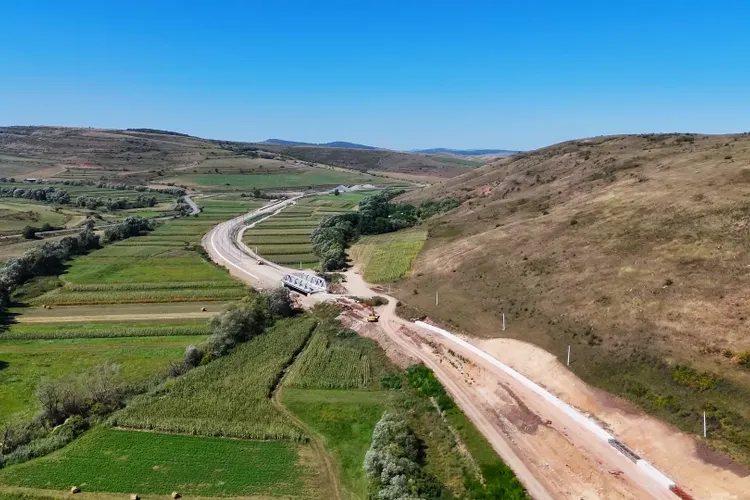 Modernizarea, cu bani din PNRR, a căii ferate care trece pe lângă satul lui Bolojan, ratată de CFR Foto: Asociația Pro Infrastructură