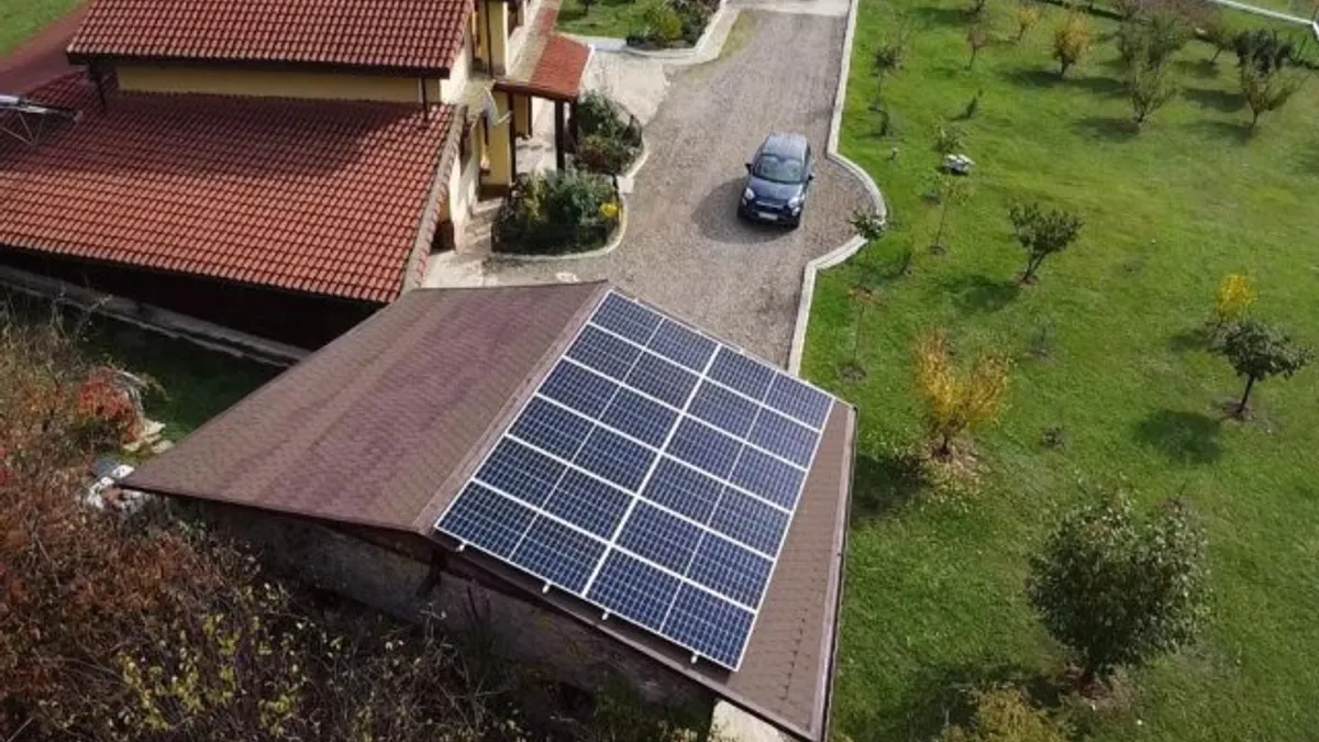 Se lansează programul pentru panouri fotovoltaice (sursa: ziaruldeiasi.ro)