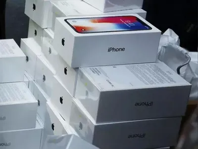 Guvernul rus cumpără masiv telefoane iPhone (sursa: oreanda-news.com)