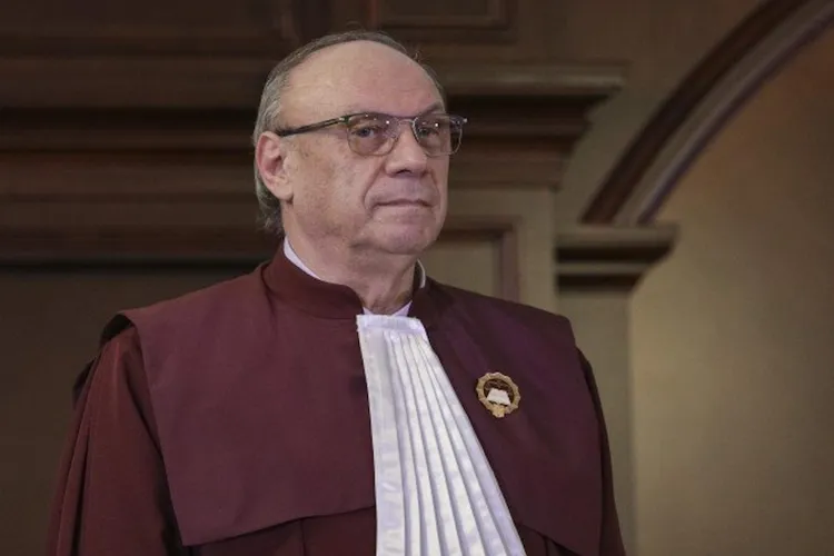 Pensiile speciale ale președintelui Curții Constituționale (sursa: Inquam Photos/Octav Ganea)