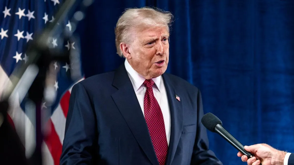 Trump va da BBC în judecată (sursa: Facebook/The White House)