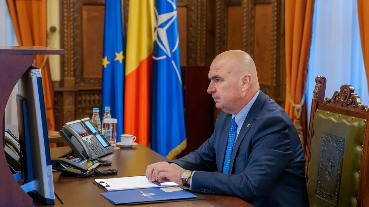 Bolojan le spune contabililor de comune că ar trebui să gestioneze mai multe localități Foto: Facebook