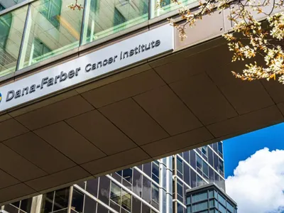 Progres major în tratamentul cancerului mamar (sursa: Facebook/Dana-Farber Cancer Institute)