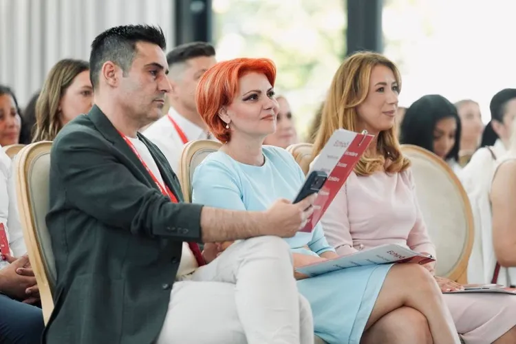 Gruparea Grindeanu-Vasilescu-Manda nu reușește să-i convingă pe pesediști să voteze guvernul Tomac Foto: Facebook