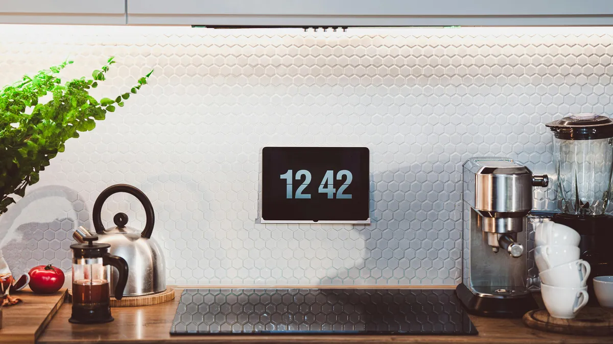 Postul intermitent, ineficient pentru slăbire (sursa: Pexels/Jakub Zerdzicki)