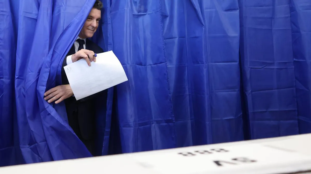 Prezența la vot, până la 13:00 (sursa: Inquam Photos/George Călin)