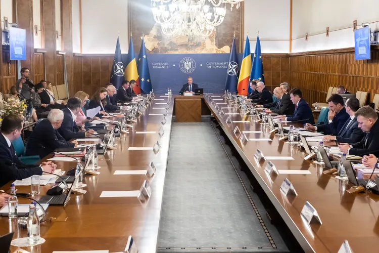 România are peste 200 de secretari de stat Foto: Guvernul României