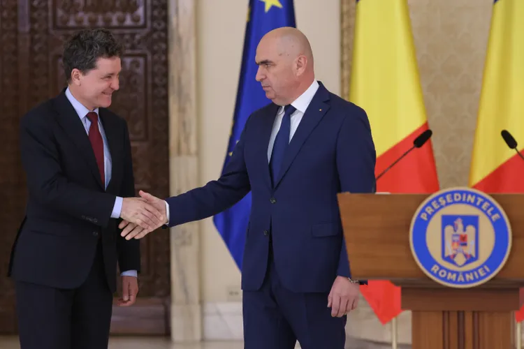 Papahagi îl apără pe Nicușor Dan, critic cu secta lui Bolojan Foto: Inquam/George Calin